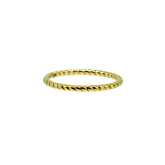 Fine twist pattern ring in yellow gold, perfect for stacking