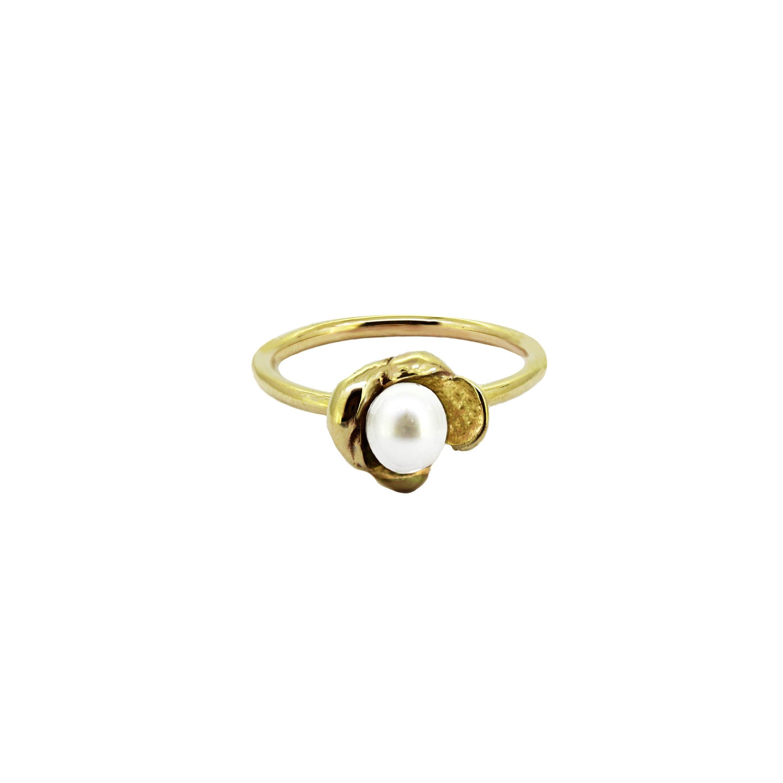Medium Sunken Treasure Pearl ring in yellow gold