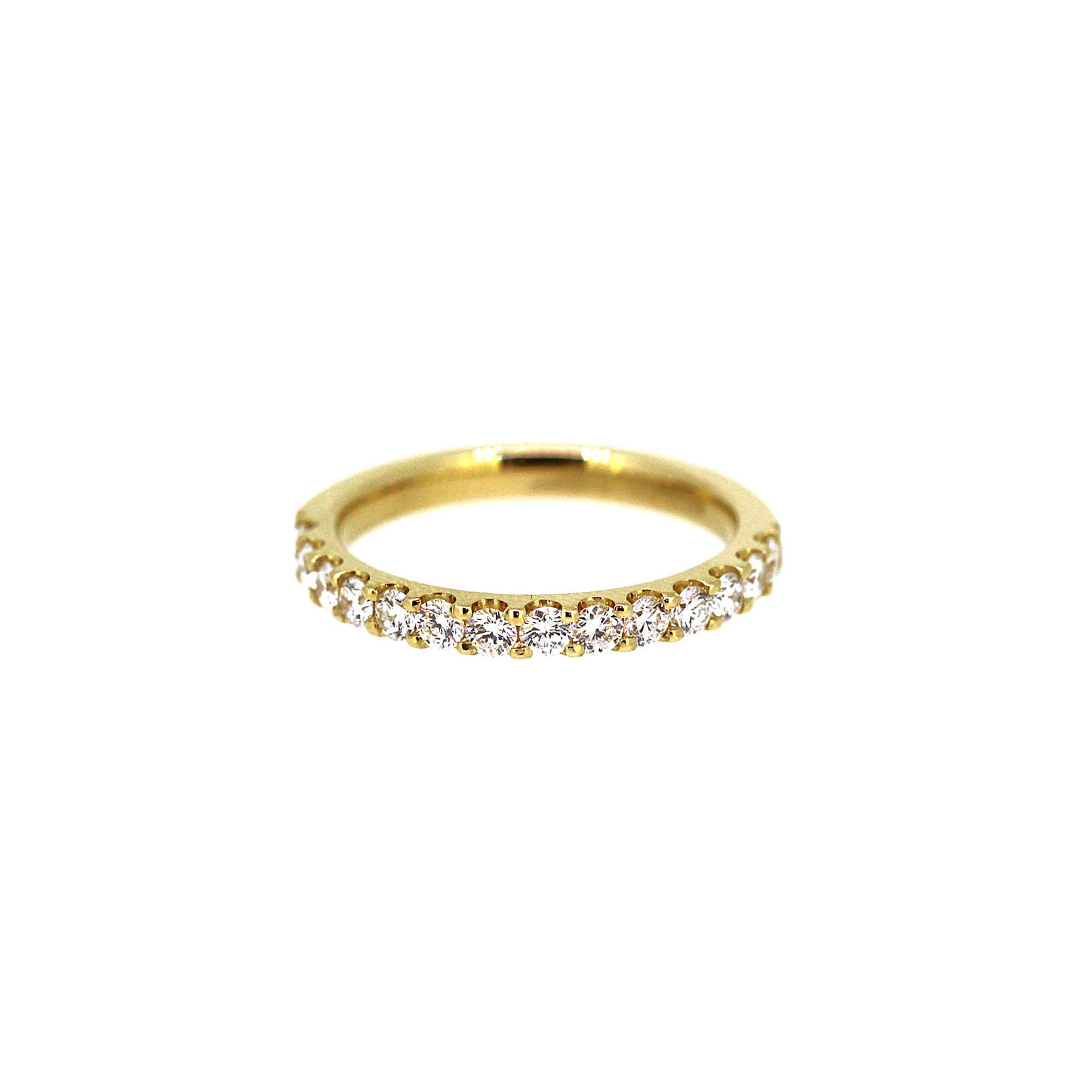 4Point Half set diamond ring, the perfect wedding band  