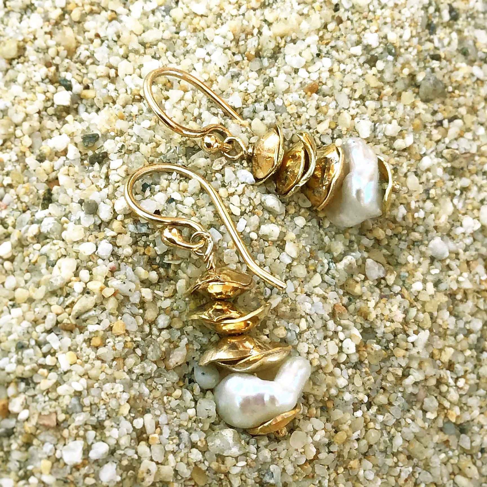 Keshi pearl gold earrings