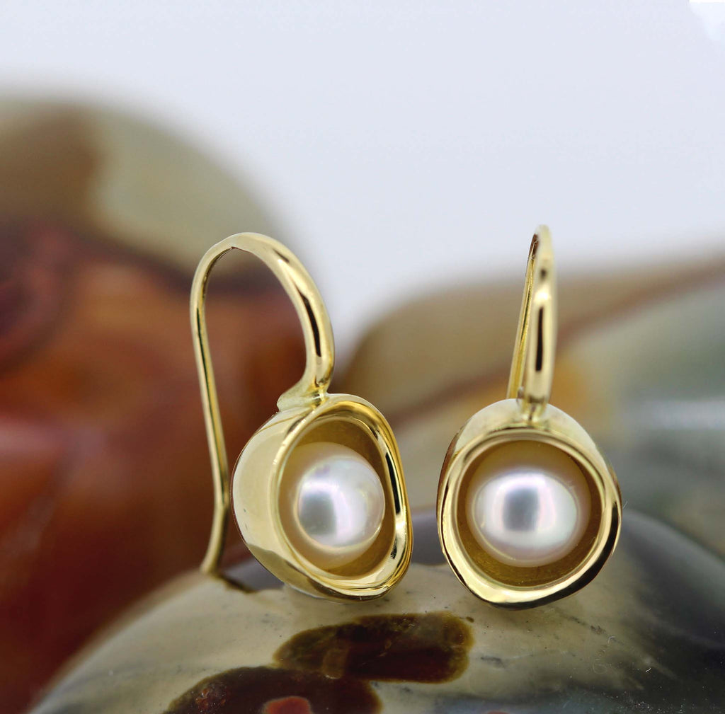 Pearl Bowl earrings